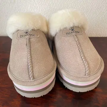 BEARPAW 무스탕 통굽 샌들 샌드 베이지 22cm