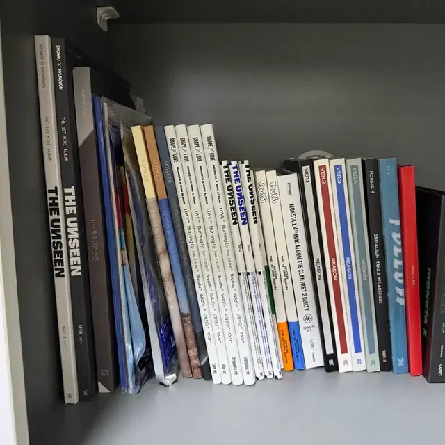 몬스타엑스 개봉앨범 구성품 포함