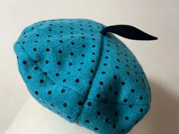 미사용 새상품 puton 울 깃털 베레모