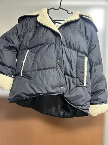 STUDIO TOMBOY 후드 부착 다운 자켓 블랙