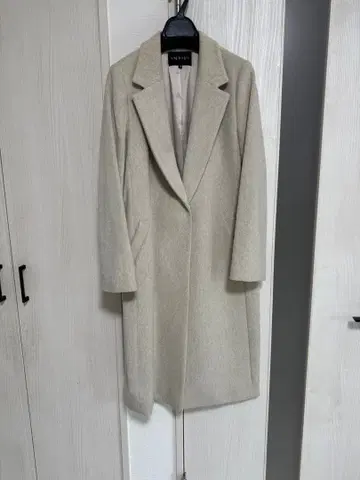 INDIVI 베이지 체스터 코트 38