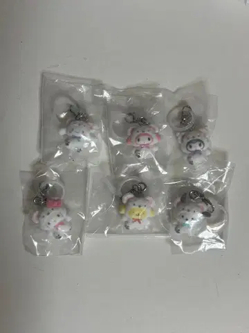 산리오 포근포근 스노우 표시 액세서리 가챠 6종 세트