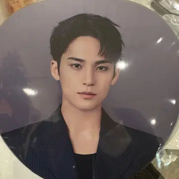 세븐틴 세부치 부채 민규 MINGYU