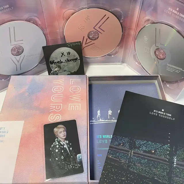 방탄소년단 럽셀콘 서울 디비디 BTS DVD 석진 포카 호석 포스터