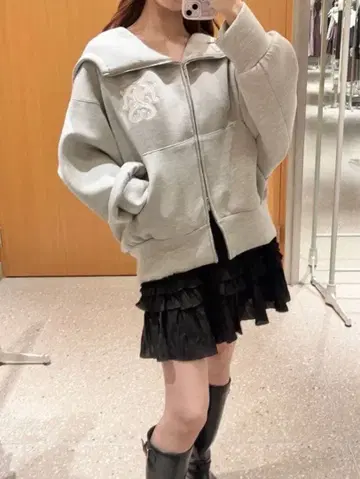 SNIDEL 볼륨 후드티 이번 시즌 신상 그레이 라메