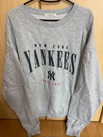 FREAKS STORE xMLB 뉴욕 양키스 구제 맨투맨 F