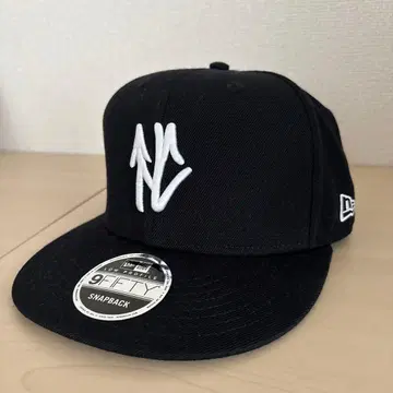 블랙 스냅백 캡 9FIFTY