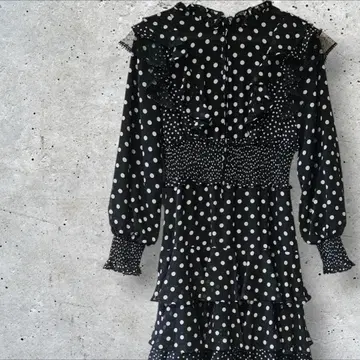도트 프릴 원피스