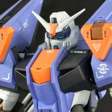 [ 전체 도색 완성품 ] HG 듀얼 블리츠 건담