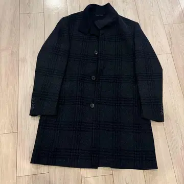 [ 새상품 ] 다크 그레이 체크 무늬 체스터 코트