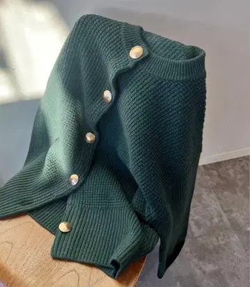 저널 스탠다드 메탈 버튼 빅 가디건