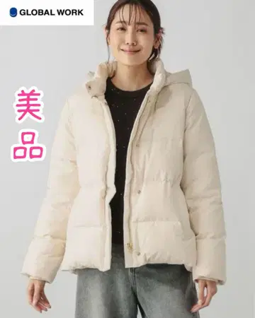 글로벌 워크 우츠쿠 실루엣 발수 다운 후드 블루종 화이트 M 사이즈