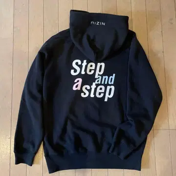 NIZIU Step and a step 집업 후디 L 사이즈