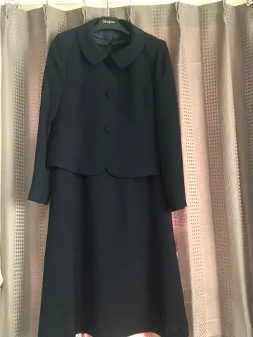 다크 네이비 원피스 수트 11호