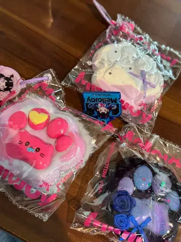 멜로 조이 스퀴즈 고양이 발톱 3개