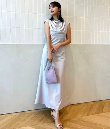 anuans 프론트 드레이프 저지 원피스 라이트 그레이