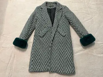 미사용 새상품 체스터 코트