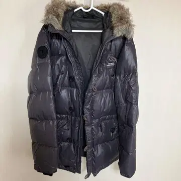 다운 자켓 할리