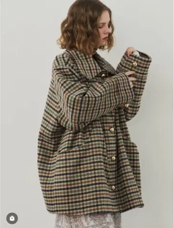 Unitage 금장 버튼 미들 코트