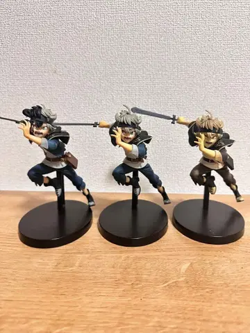 블랙클로버 아스타 피규어 3개