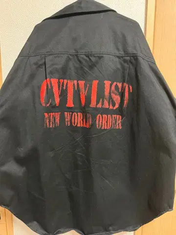 CVTVLIST 스텐실 오버 사이즈 셔츠 자켓