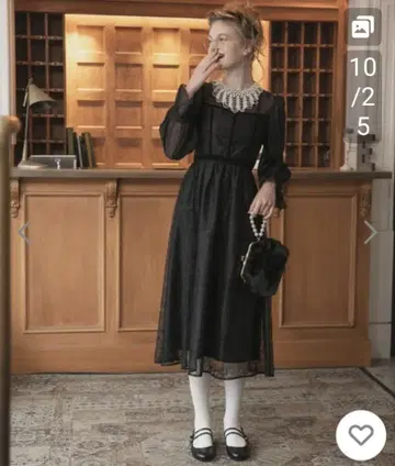 BONLECILL noir 벨로아 파이핑 캔디 슬리브 레이스 드레스