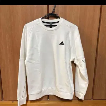 adidas 화이트 맨투맨 S 사이즈