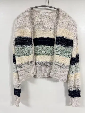 MACPHEE 트위드 보더 집업 가디건