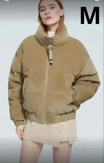 새상품급 충전솜 아우터 M