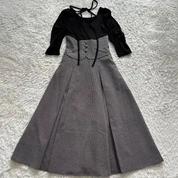 dazzlin 다즐린 초커 개더 코르셋 원피스