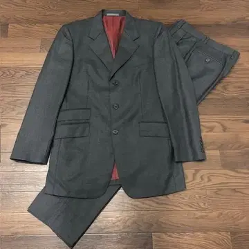 타블로이드 뉴스 tabloid news 수트 그레이 상하의 셋업