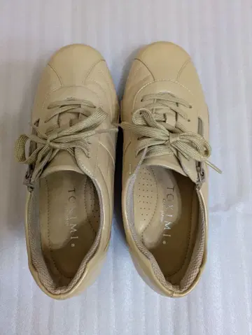 토키미 외반모지 워킹화 23.5cm