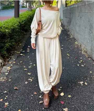 시뉴 벨로아 상의