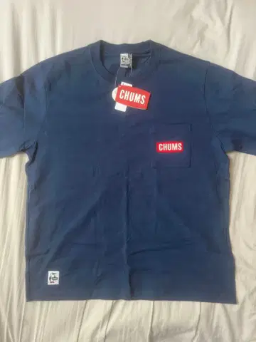 CHUMS 네이비 T셔츠 포켓 부착 새상품