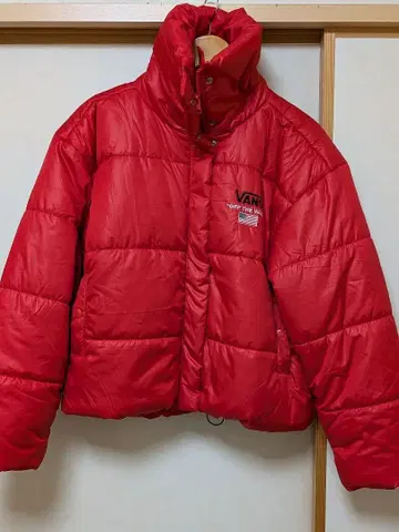 VANS 다운 자켓 빨간색 M 사이즈