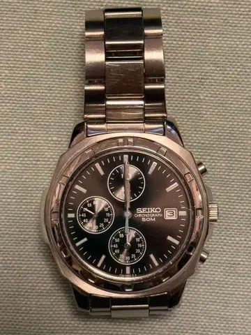 SEIKO 크로노그래프 블랙 다이얼 손목시계