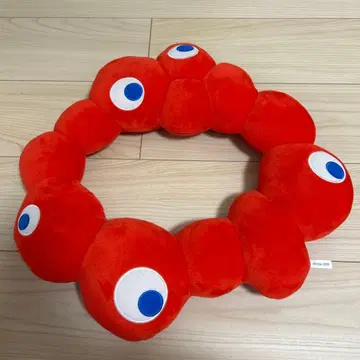 미야쿠미야쿠 쿠션 얼굴 끼우기