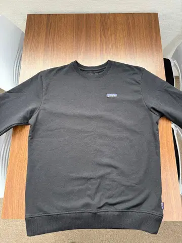 patagonia 블랙 맨투맨