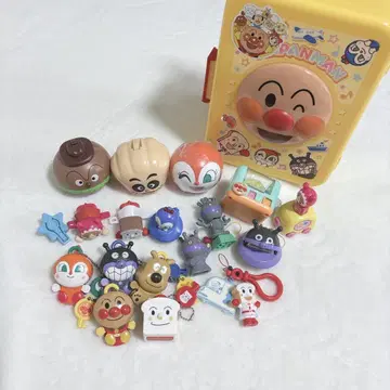 [호빵맨] 칼리 완구 세트 세균맨 짤랑이 키홀더