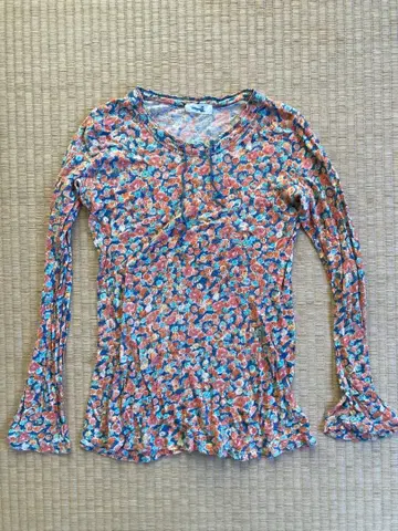 45rpm 꽃무늬 코튼 긴팔 티셔츠 네이비 x 오렌지 계열