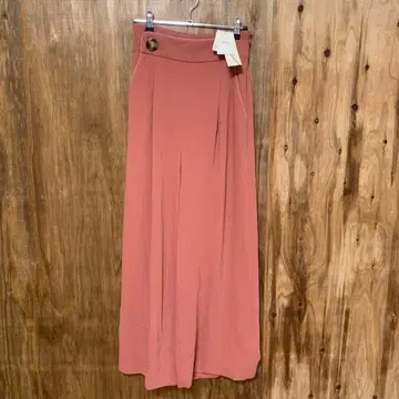 [ 3048번 ] 릴리 브라운 슬랙스 미사용 레이디S