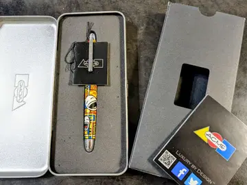 ACME 컬러풀 만년필