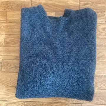 크루넥 니트 스웨터