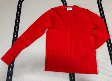 미라 오웬 얇은 소재 니트 울 100%