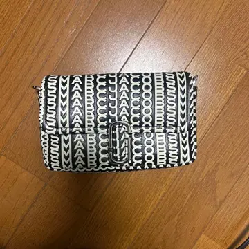 Marc Jacobs 모노그램 숄더백
