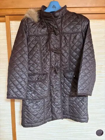 브라운 퀼팅 자켓 퍼 포함 M
