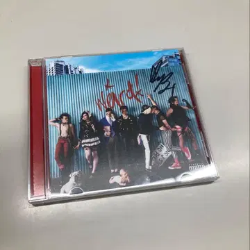 Yungblud / Weird! 친필 사인 포함