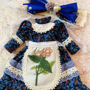 Obitsu24 네오 브라이스 아이시 인형 앤티크 아웃핏