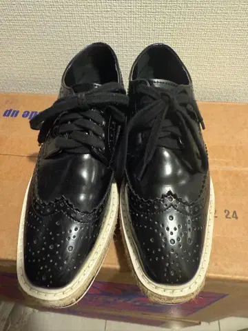 블랙 옥스퍼드 신발