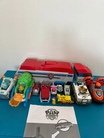 PAW Patrol 차량과 피규어 세트